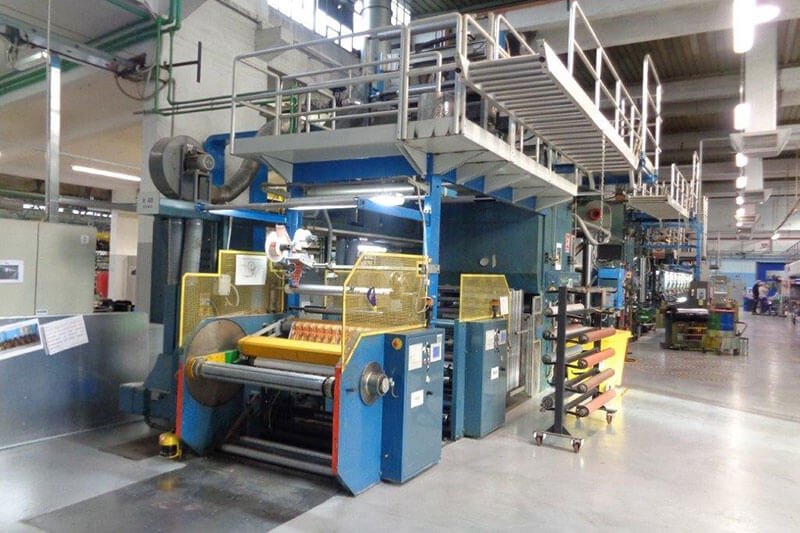 In ống đồng là gì? Những ưu điểm vượt trội khi in số lượng lớn trên trục lăn 4 Khả năng tương thích vật liệu trong kỹ thuật in trục đồng