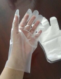 Nguyên liệu sản xuất và các phân loại găng tay nilon phổ biến