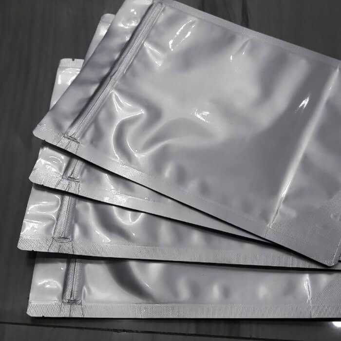 Quy trình cắt nhiệt và định hình túi Zipper hoàn thiện