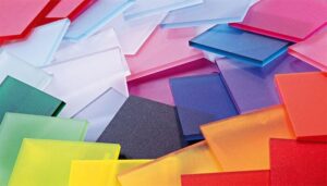 Cập nhật chi tiết bảng giá nhựa Mica mới nhất