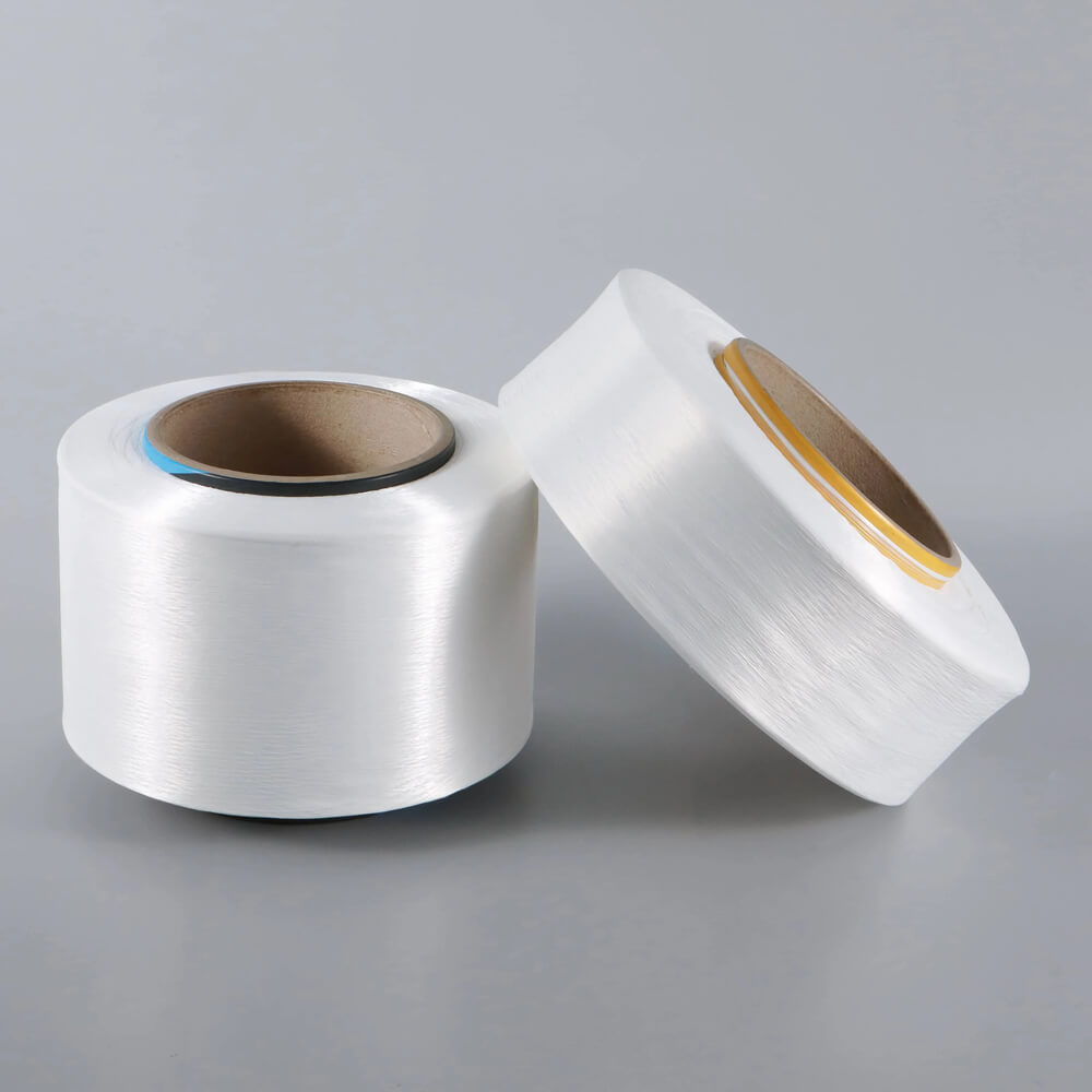 Đặc điểm ưu việt của vải Polyester là gì?
