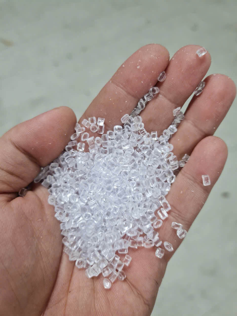 GPPS là gì và những đặc điểm cần biết về loại nhựa này 3 Phạm vi ứng dụng thực tế trong công nghiệp và đời sống