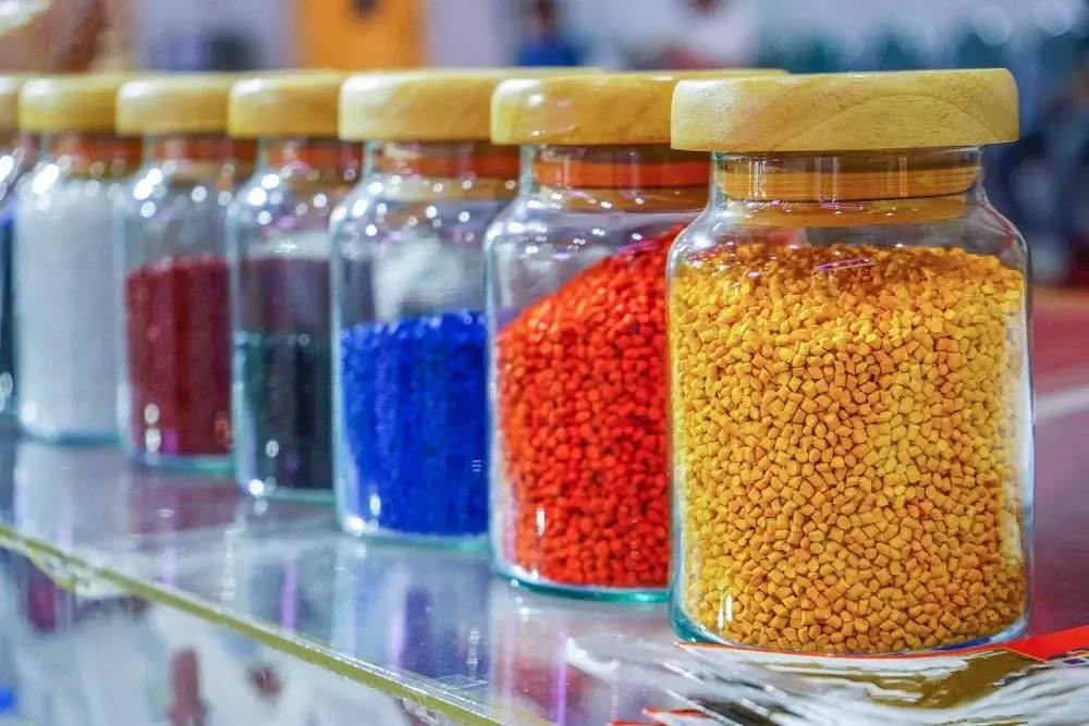 Monomer là gì và vai trò quan trọng của nó trong hóa học 3 PHÂN LOẠI CÁC LOẠI ĐƠN THỂ