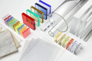Phân tích sự khác biệt giữa Polycarbonate (PC) và Acrylic