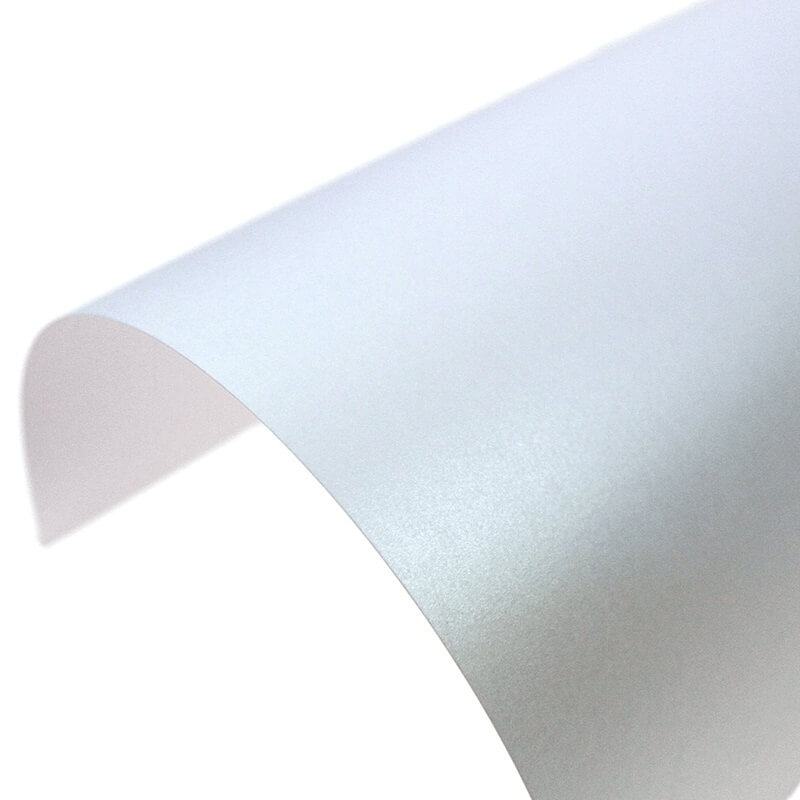 Giấy crystal là gì và những ứng dụng nổi bật bạn cần biết 3 Các thuộc tính đặc trưng của giấy Crystal