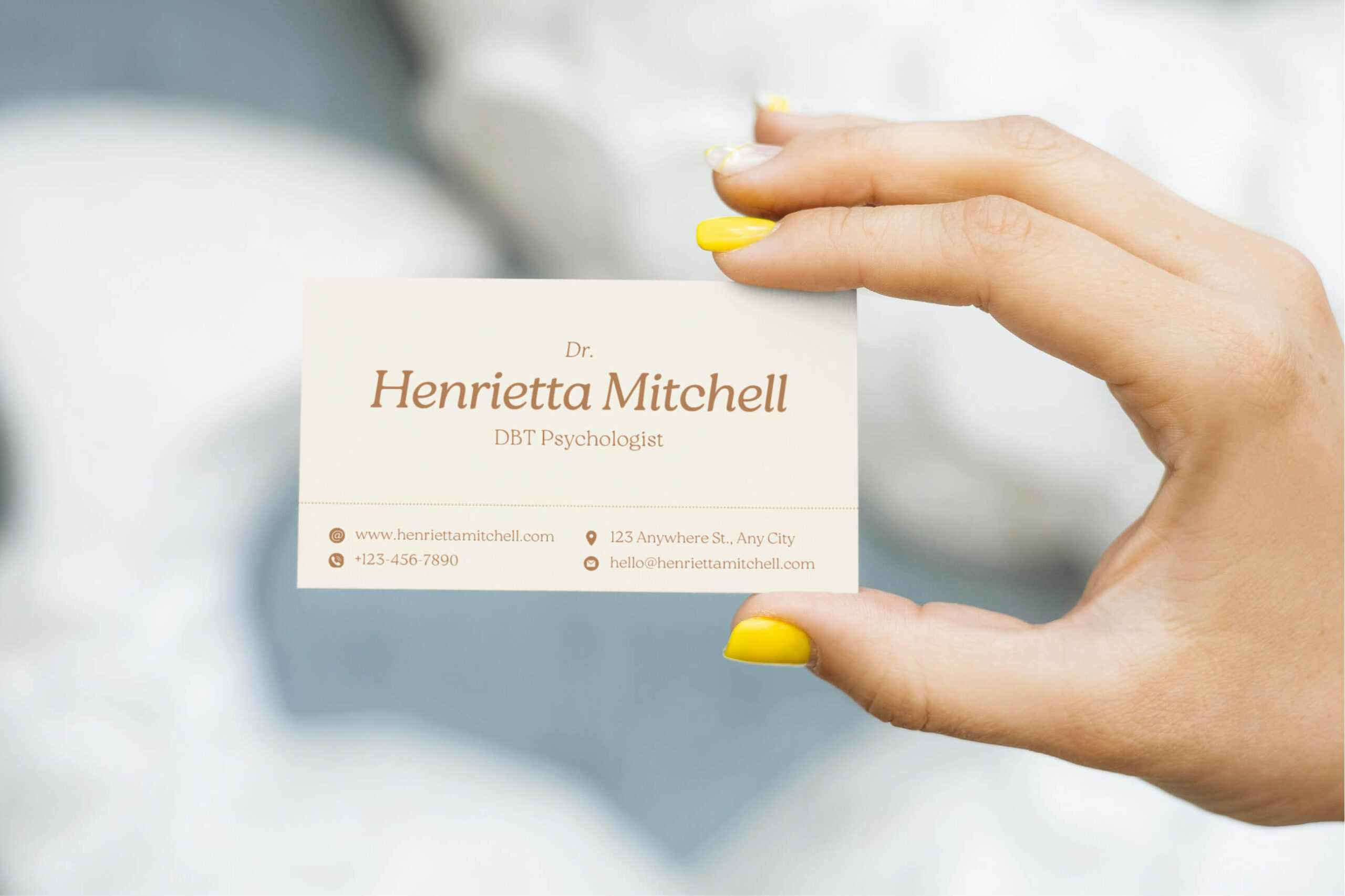 Name card là gì và những tiêu chuẩn tạo nên danh thiếp chuyên nghiệp 8 nhung mau danh thiep an tuong 5 scaled