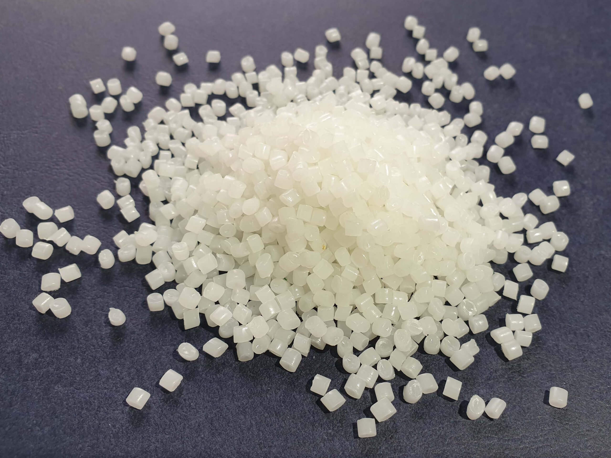 Phân nhóm các loại phụ gia nhựa phổ biến