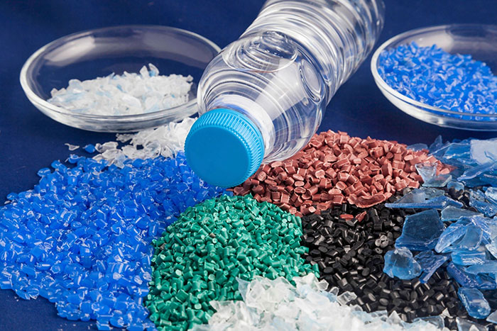 Resin là gì và những thông tin chi tiết về đặc điểm cùng ứng dụng thực tế 6 Quy trình thực hiện đồ thủ công bằng resin