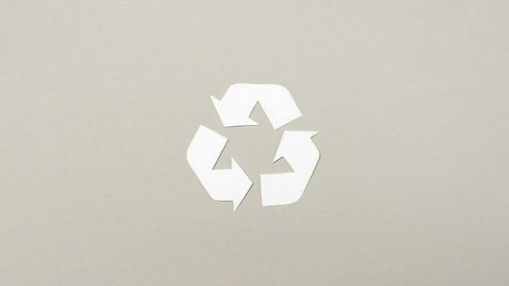 Ký hiệu recyclable là gì và ý nghĩa thực sự trên bao bì sản phẩm 3 Ký hiệu recyclable là gì và liệu nó có đảm bảo bao bì được tái chế hoàn toàn?